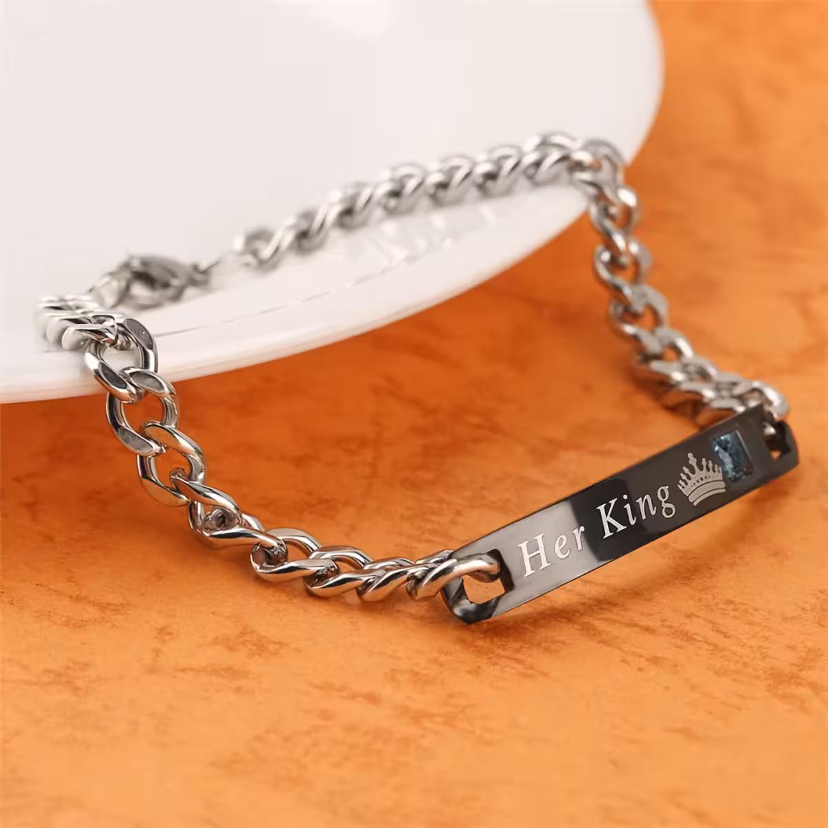 Elegantas aproces, mīlestības simbols viņam un viņai