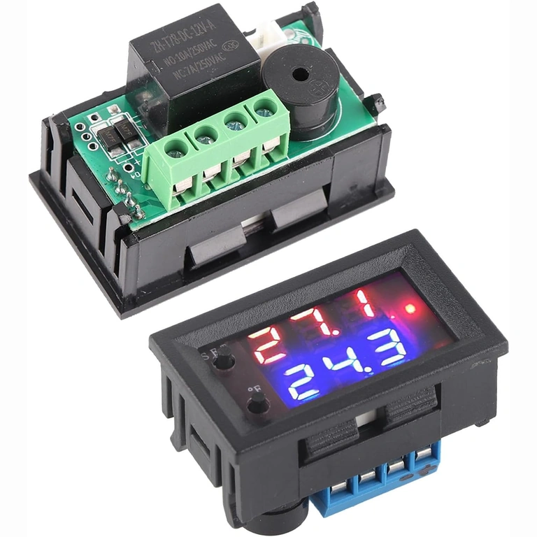 Termostata priekšpuse un aizmugure Termostata priekšpuse un aizmugure ar displeju un spailēm