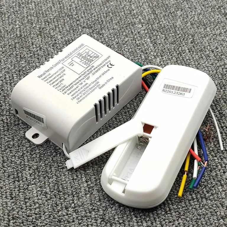 Lustru tālvadības slēdzis Lustras ieslēgšanas/izslēgšanas sistēma no attāluma