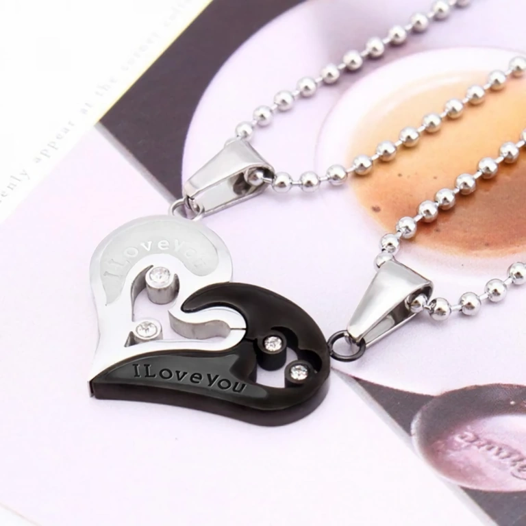 Romantisks dāvanu komplekts – sirds kulona ķēdītes Sirds ķēdītes, ideāla dāvana pāriem