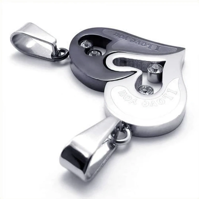 Sudraba un melni sirds kuloni pāriem Sirds kuloni sudraba un melnā krāsā pāriem