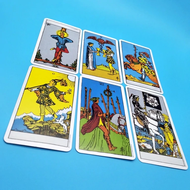 Maģisks taro kāršu komplekts Maģiskais tarot kāršu komplekts, ideāli ezotērikas praksēm un meditācijai