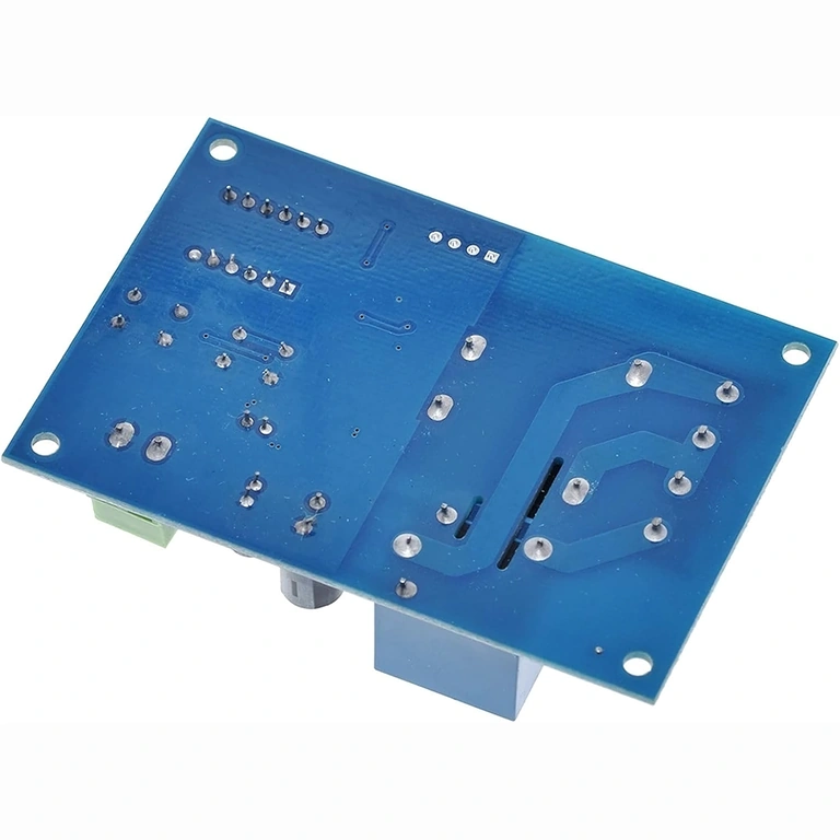 Auto baterijas uzlādes regulators Automātiskais elektroniskais regulators svina-skābes un litija auto baterijām