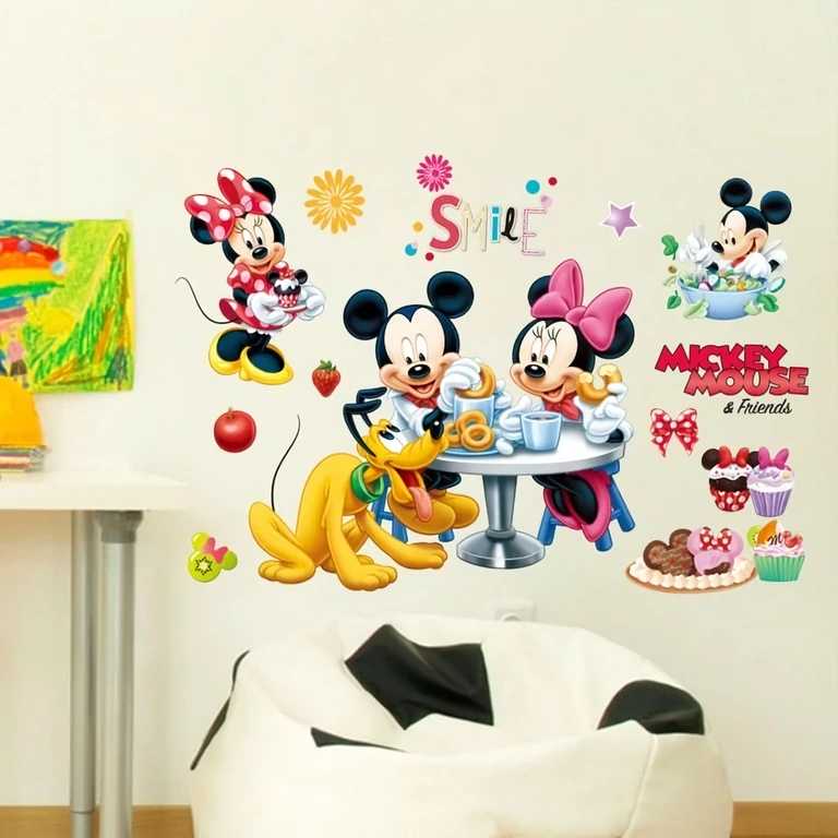 Pašlīmējoša uzlīme ar Disney tēliem – Mickey, Minnie, Pluto
