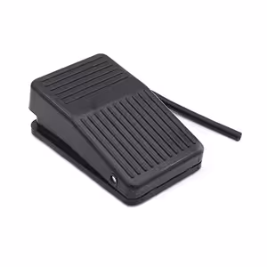 Elektriskais pedāļa slēdzis – PTT tipa 10A 250V ierīču kontrolei