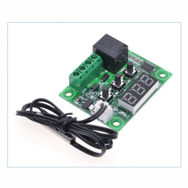 LED displejs un temperatūras kontroles pogas