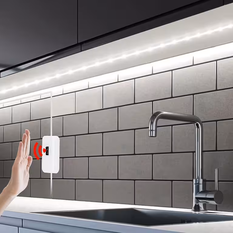 Auksti balta 3m LED josla ar kustības sensoru USB 5V virtuvei un vannas istabai
