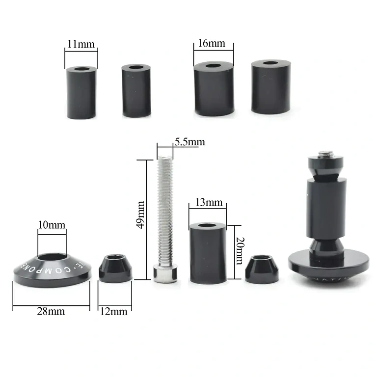 Stūres gali ar gumijas ieliktņiem Stūres gali ar 3 izmēru blīvējumiem precīzai fiksācijai