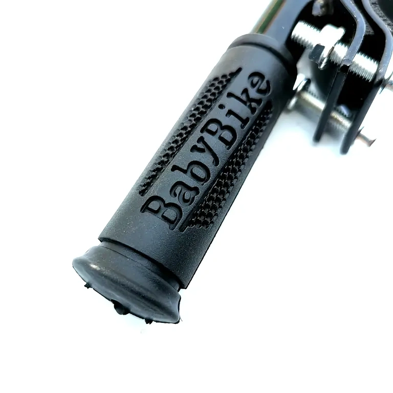 Priekšējais bērna turētājs, saderīgs ar lielāko daļu skrejriteņu