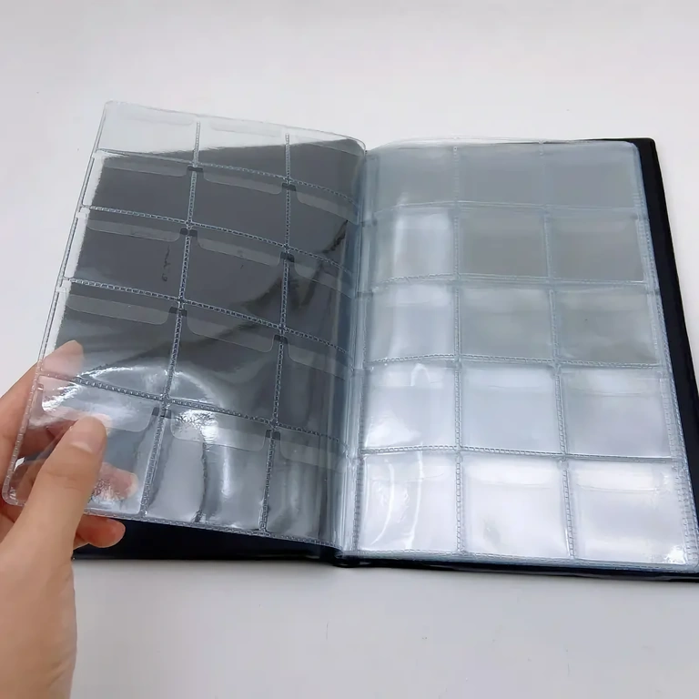 Albums ar režģiem un flaps monētu drošai nostiprināšanai