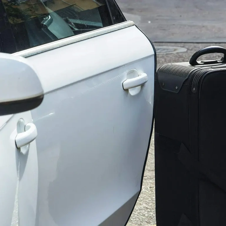 Auto durvju sānu gumijas blīvējums Rubera blīvgumija durvju sānu aizsardzībai