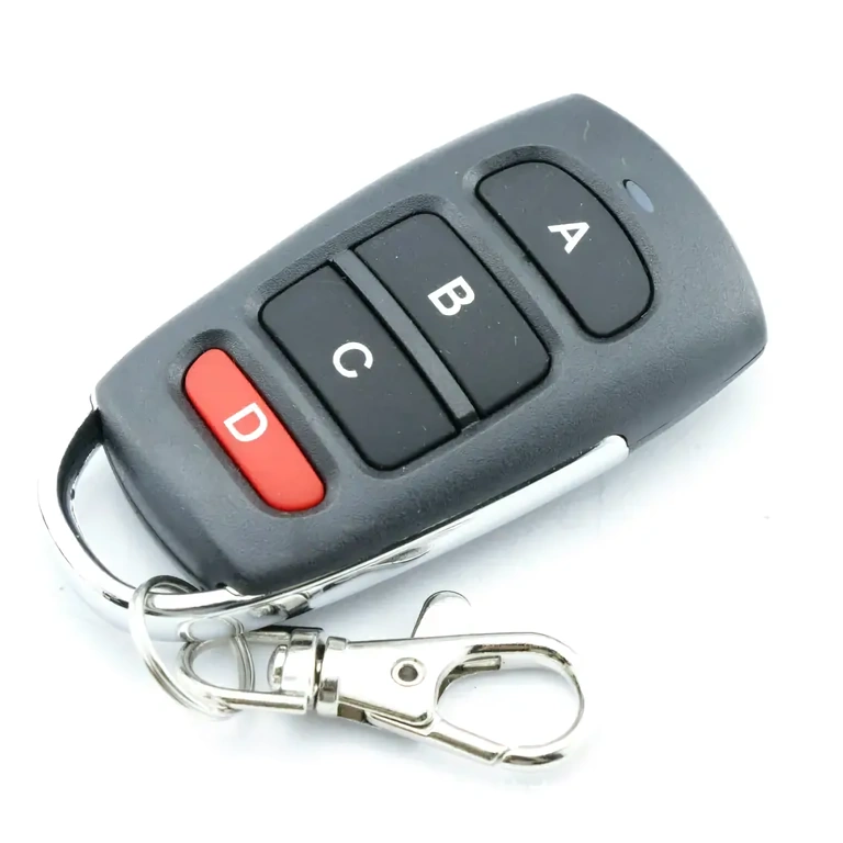 Papildu tālvadība saderīga ar 433 MHz relejiem.