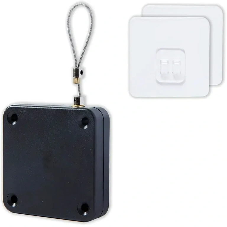 Balkona un terases durvju automātiska aizvēršana Sistēma, kas novērš kukaiņu iekļūšanu ar automātisku durvju aizvēršanu