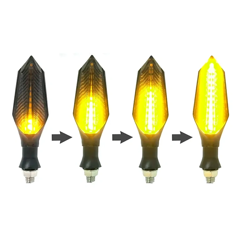 Dinamiskas oranžas gaismas signāli elektriskam skūterim