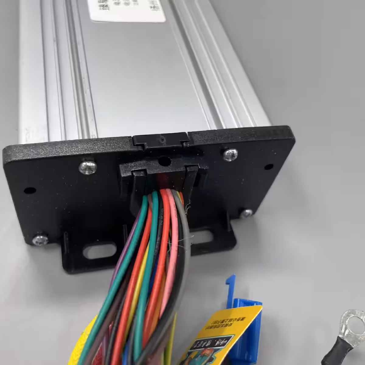 Kontrolieris elektriskajam skūterim 60V, maksimālā strāva 45A