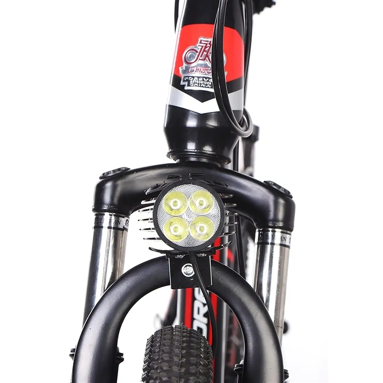 Priekšējais lukturis uz elektriskā velosipēda LED lukturis uz e-velosipēda priekšējā daļā, priekšpuses skats