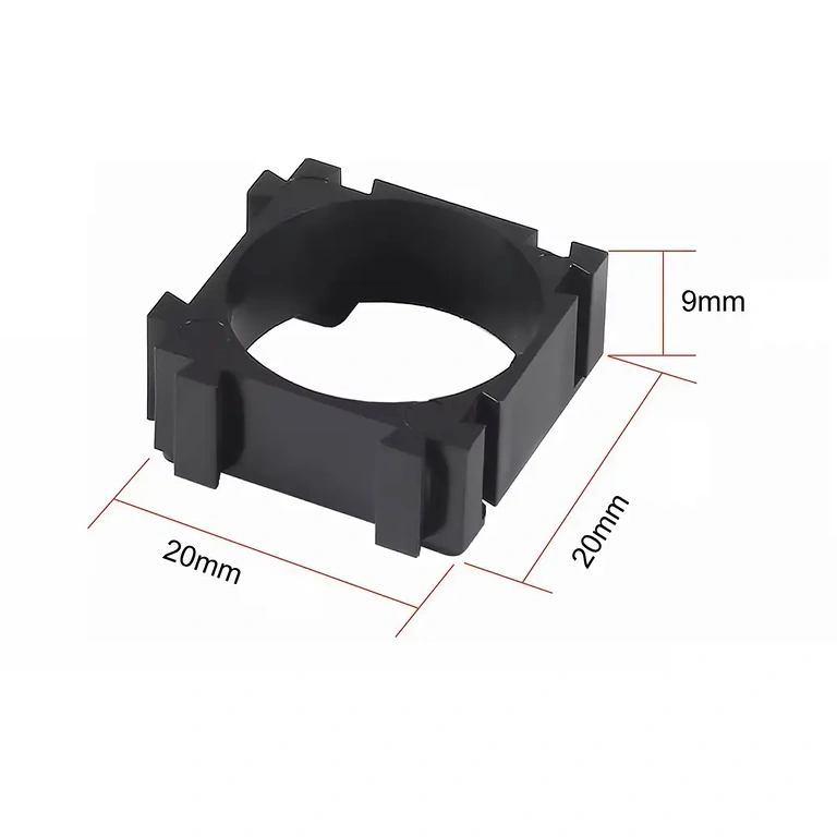 Diagramma ar 18650 šūnu moduļu turētāja izmēriem Tehniskā diagramma ar 18650 bateriju modulārā turētāja izmēriem