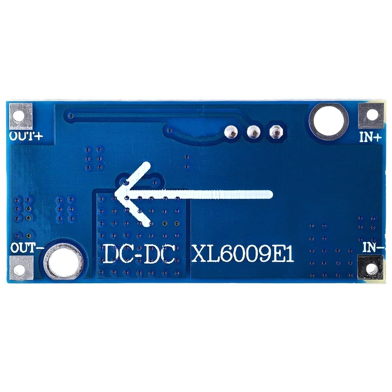 Skats uz XL6009 barošanas moduļa aizmuguri