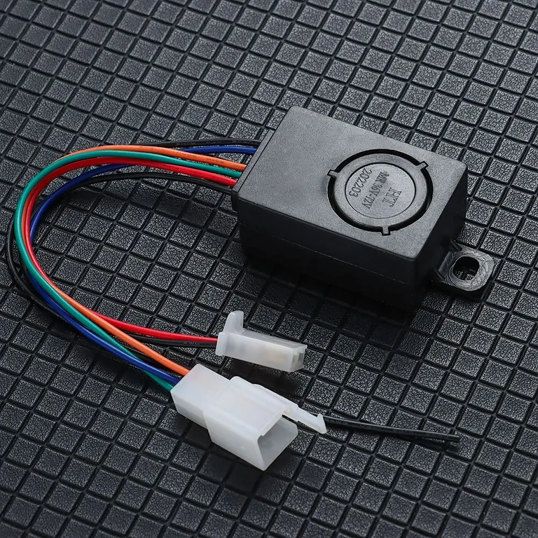 Pretzagļu sistēma elektriskajiem velosipēdiem ar tālvadību