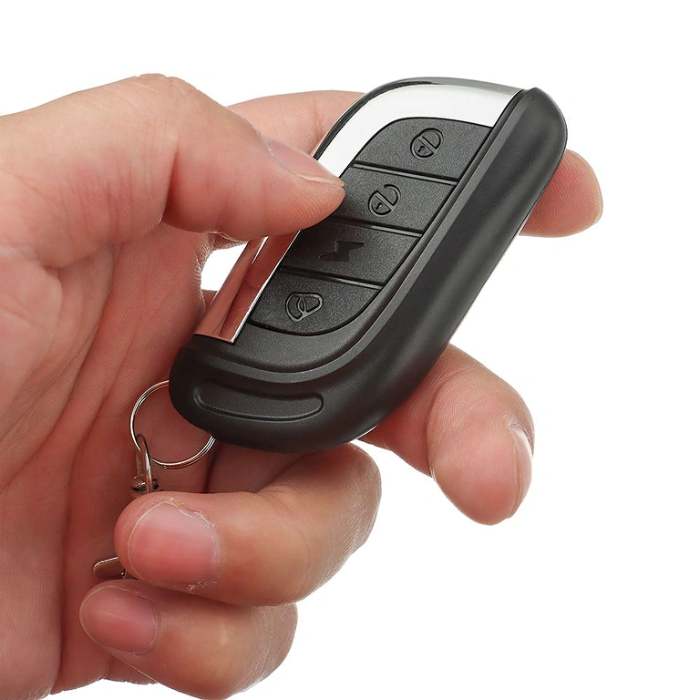 Tālvadība pretzagļu signalizācijas ieslēgšanai un izslēgšanai skrejriteņiem